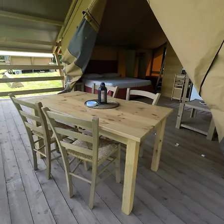 Luxury tent Glamping Podere Poggiagrilli San Gervasio